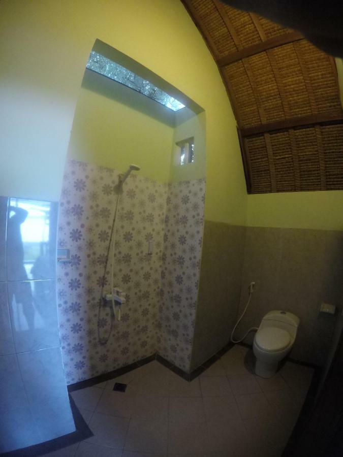 Holiday park Krisna And Restaurant Sekotong